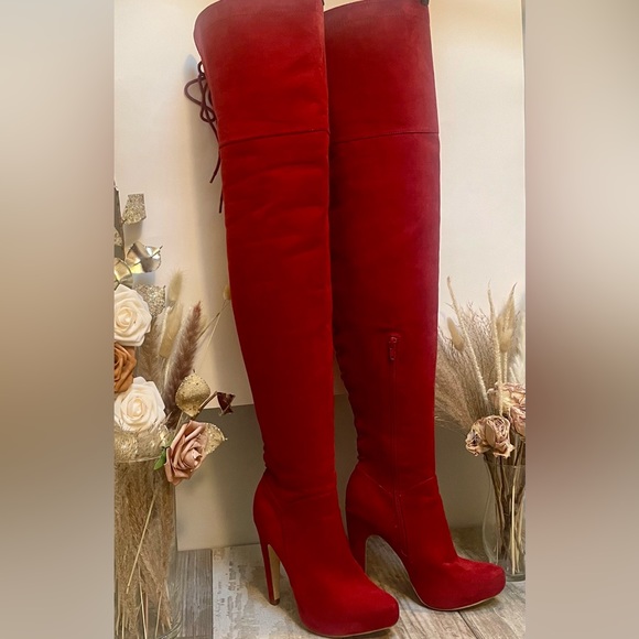 New! Thigh-high, red suede, lace up back with side zipper platform heeled Boots - Picture 7 of 13